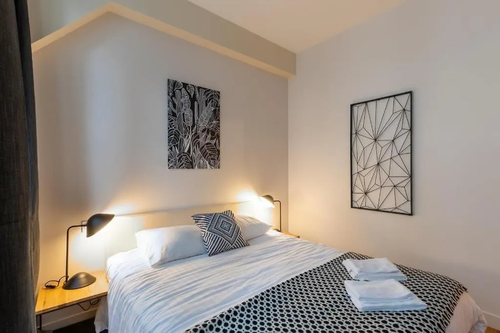 Lofts Philippe-auguste * Paris